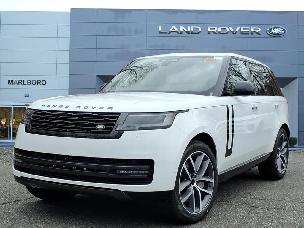 2026 Land Rover Range Rover 3.0 PHEV SE SWB's photo