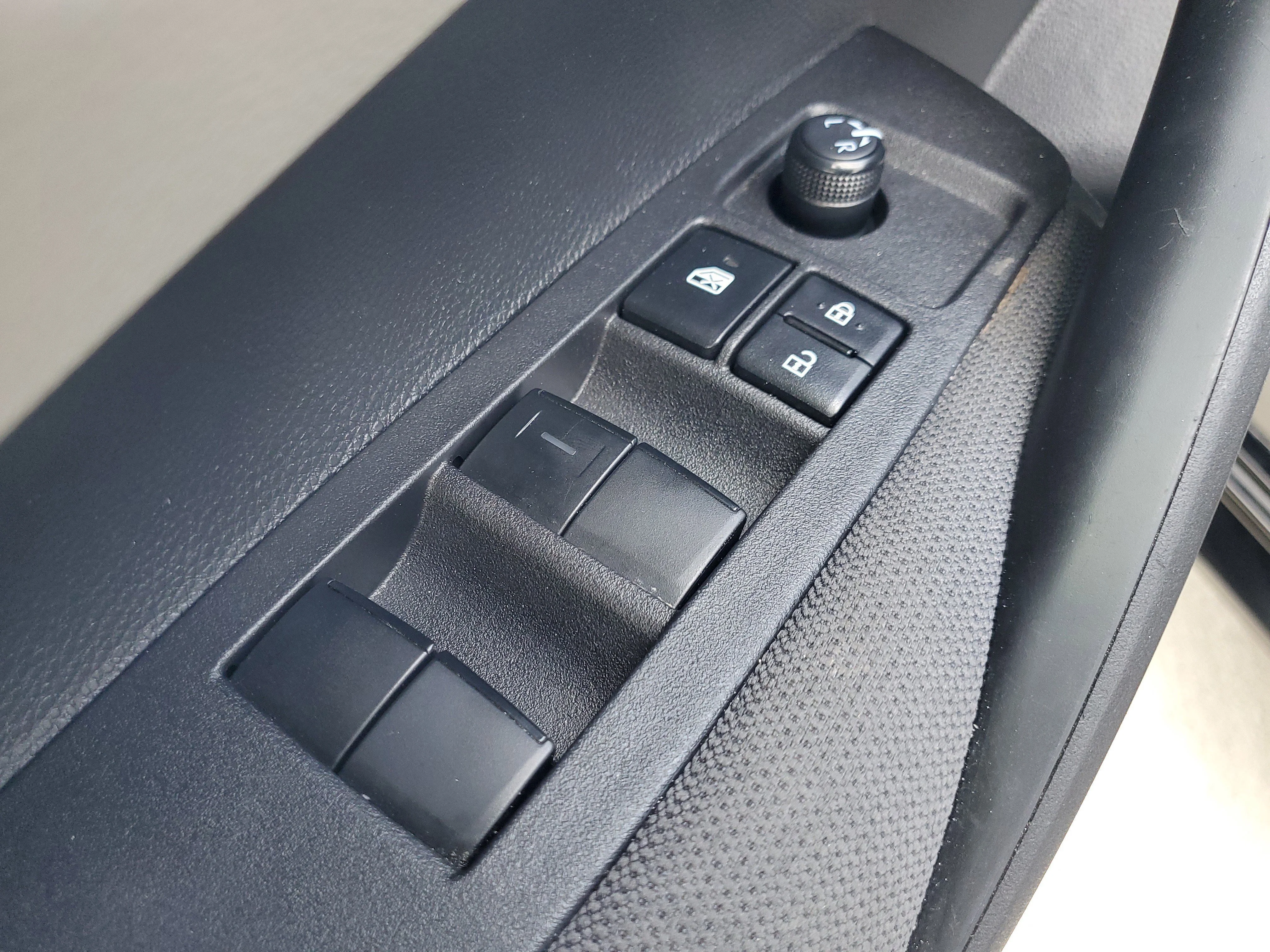 Used 2025 Midnight Black Metallic Toyota LE image 18