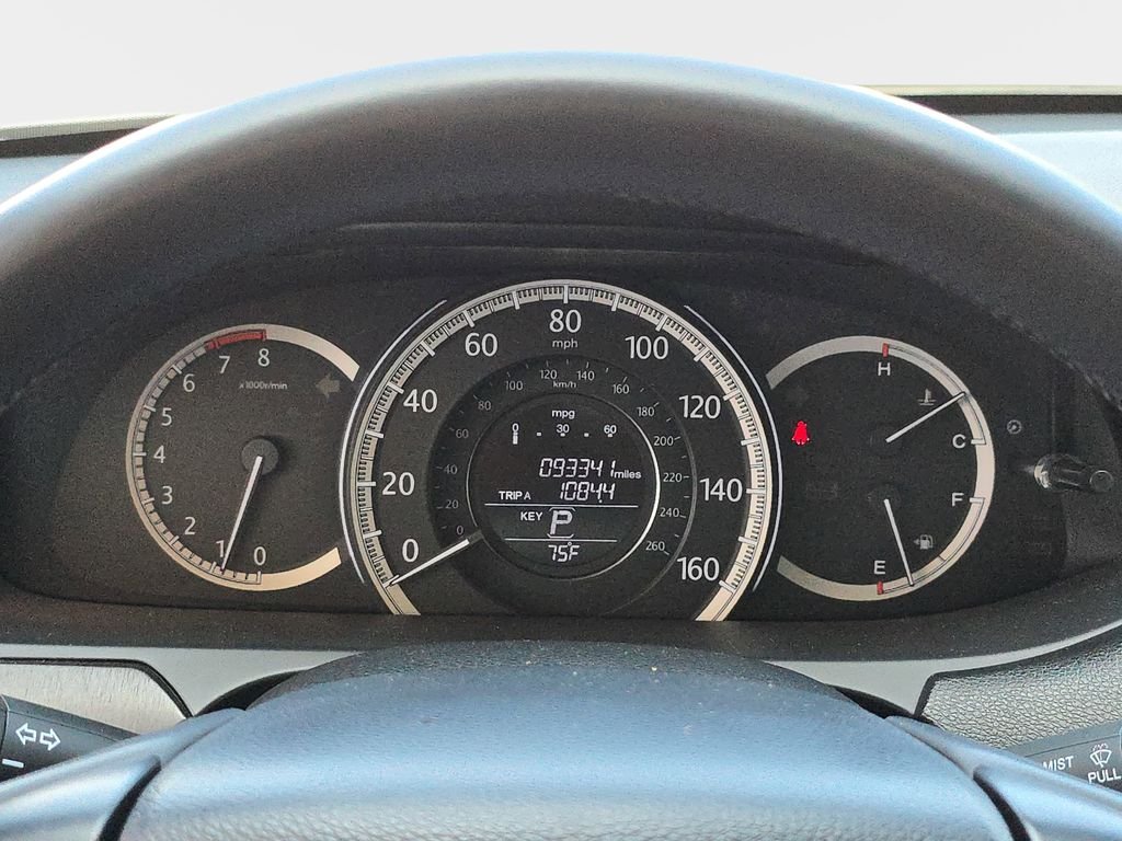 Used 2015  Honda EX-L image 24