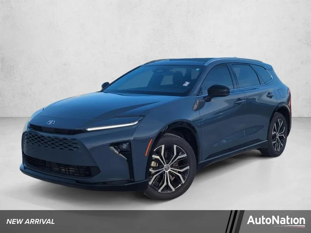 2025 Toyota Crown Signia XLE