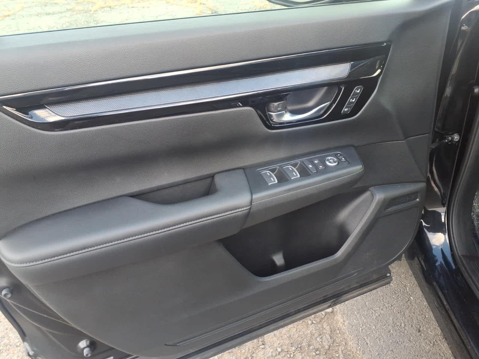 2025 Honda CR-V EX-L - Photo 17