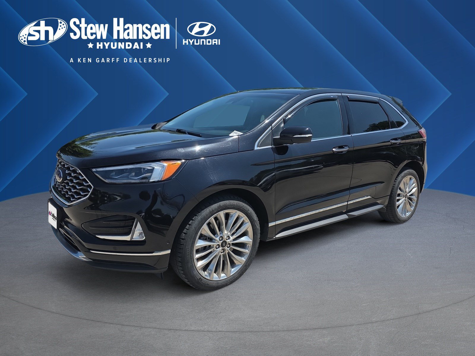 2020 Ford Edge Titanium AWD photo