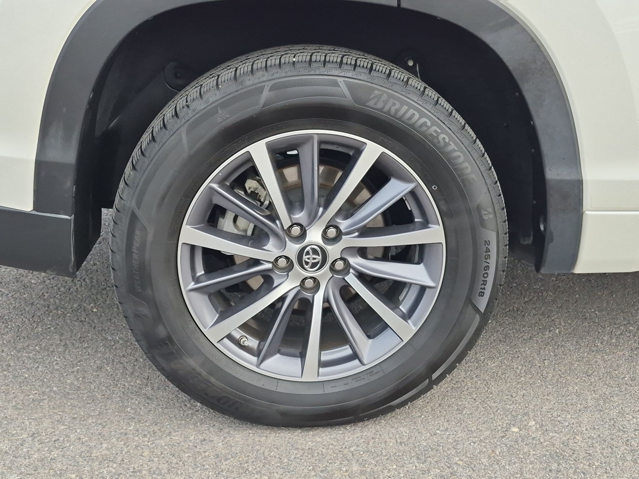 Certified Used 2017 White Toyota XLE image 12