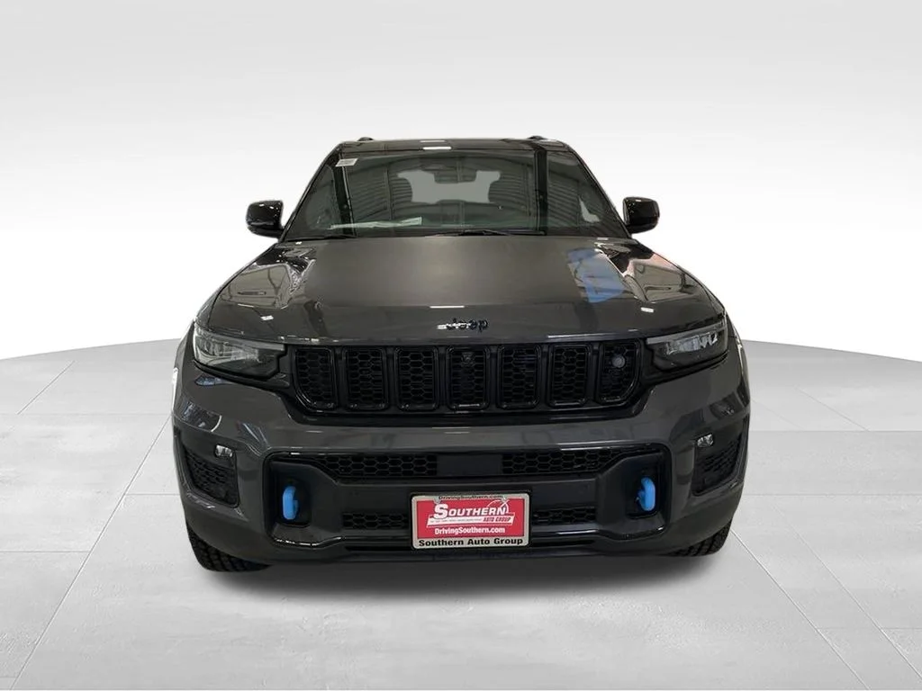 New 2024 Baltic Gray Metallic Clearcoat Jeep Trailhawk 4xe image 13