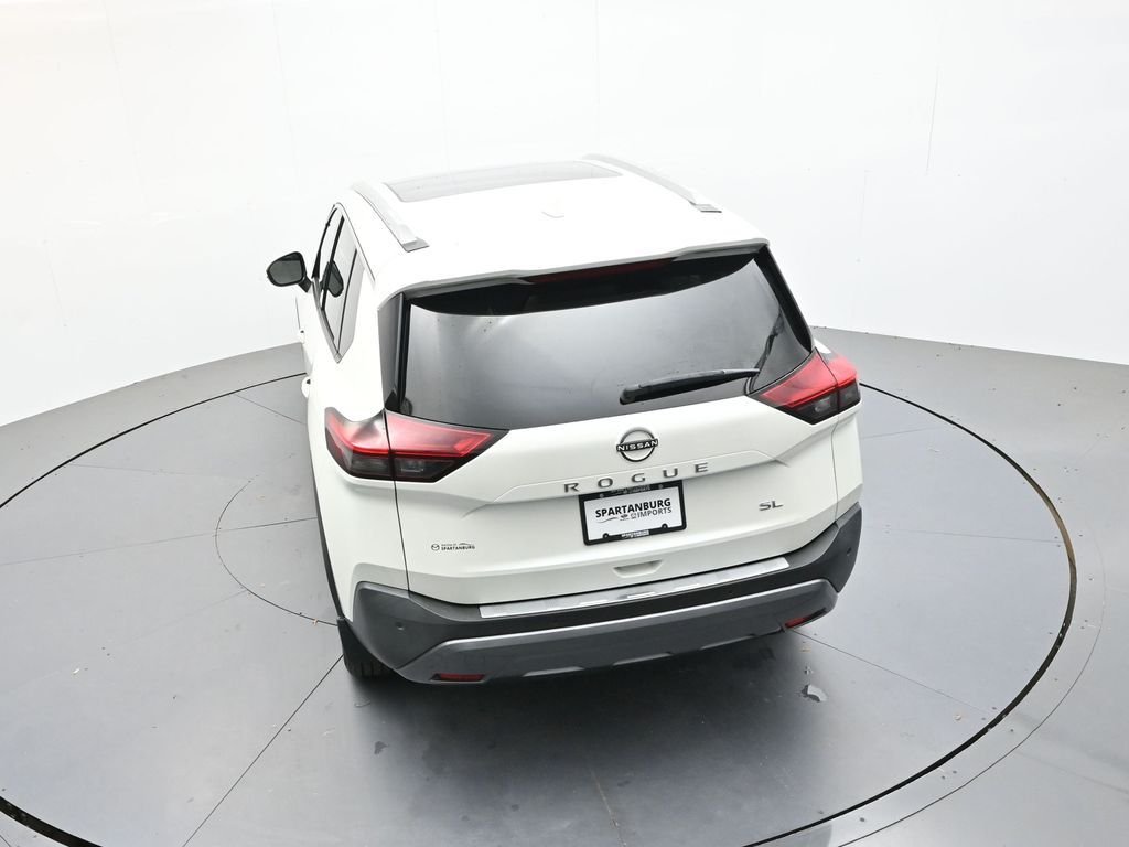 Used 2023 Pearl White Nissan SL image 28