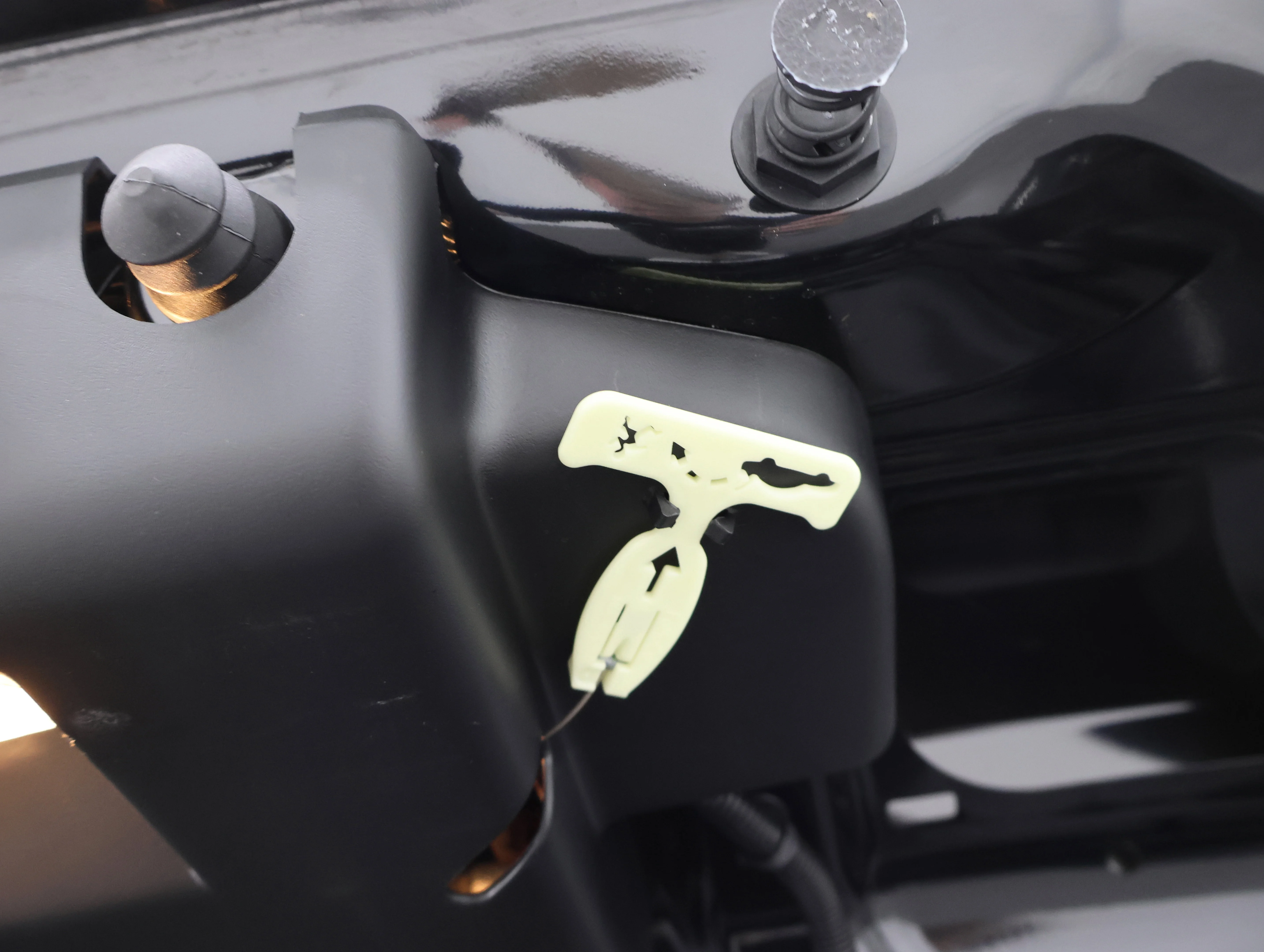 Used 2007 Black Ford GT Premium image 26