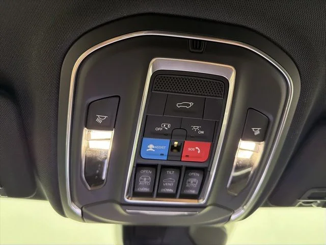New 2026 White/off-white Jeep Limited image 22