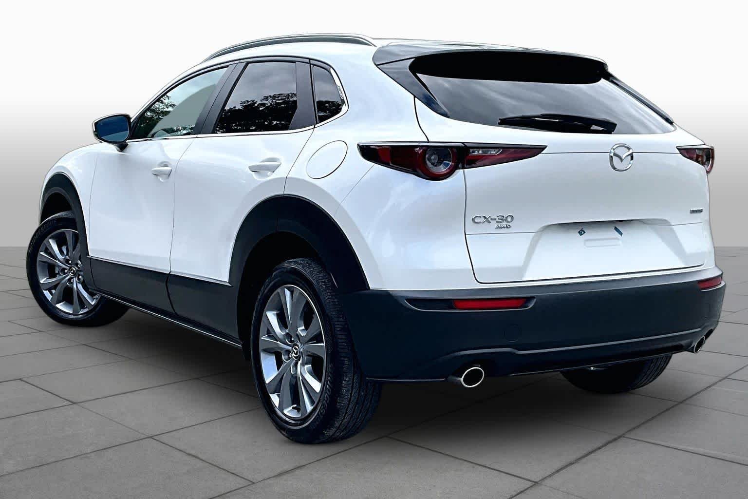 Used 2025 Snowflake White Pearl Mica Mazda 2.5 S Preferred Package image 12