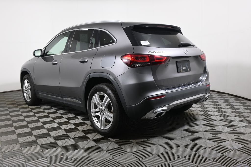 Used 2023 Mountain Gray Metallic Mercedes-Benz GLA 250 image 5