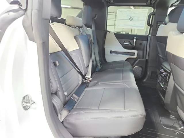 2026 GMC HUMMER EV 2X - Photo 40
