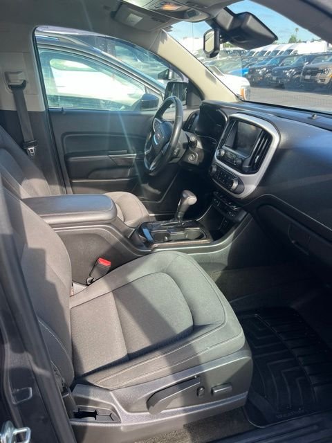 Used 2018 Gray GMC SLE1 image 8