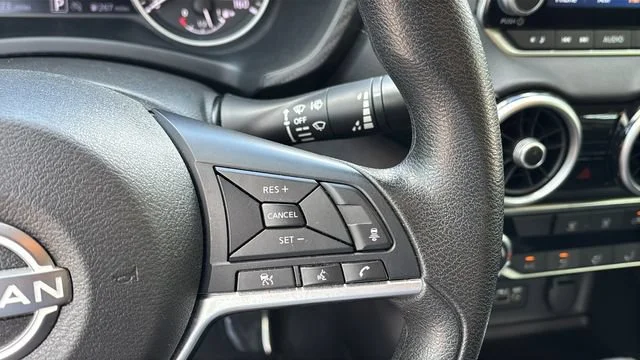 Used 2024  Nissan SV image 23