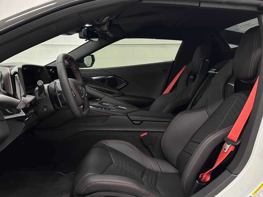 2026 Chevrolet Corvette 2LT - Photo 18