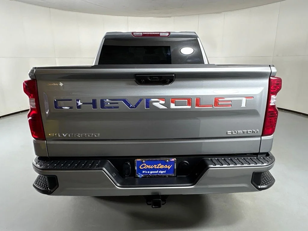 Used 2026 Gray Chevrolet Custom image 8