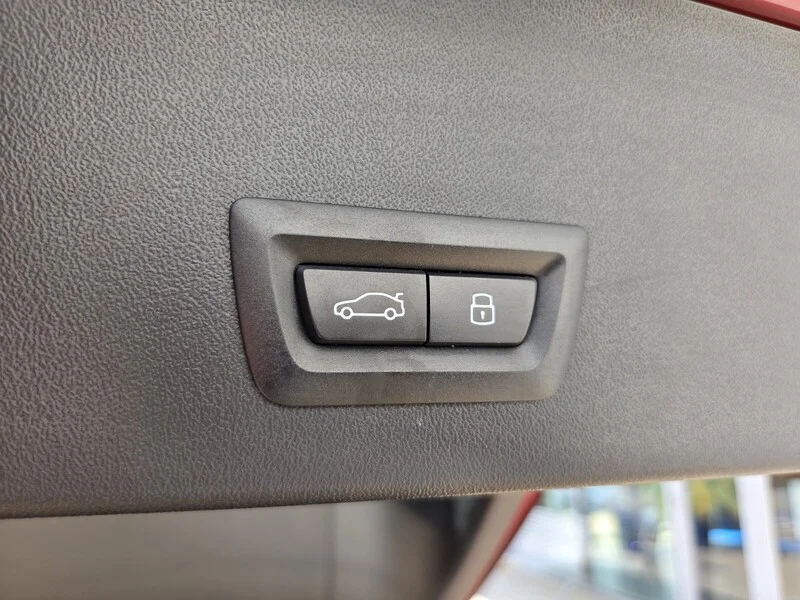 Used 2026 Red Metallic BMW 30 XDRIVE SPORTS ACTIVITY VEHICLE image 20