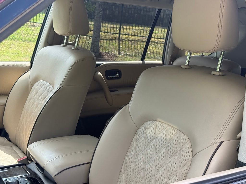 Used 2024 Red Nissan Platinum image 21