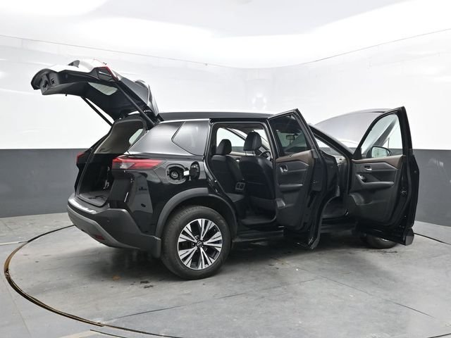Used 2023 Black Nissan SV image 49