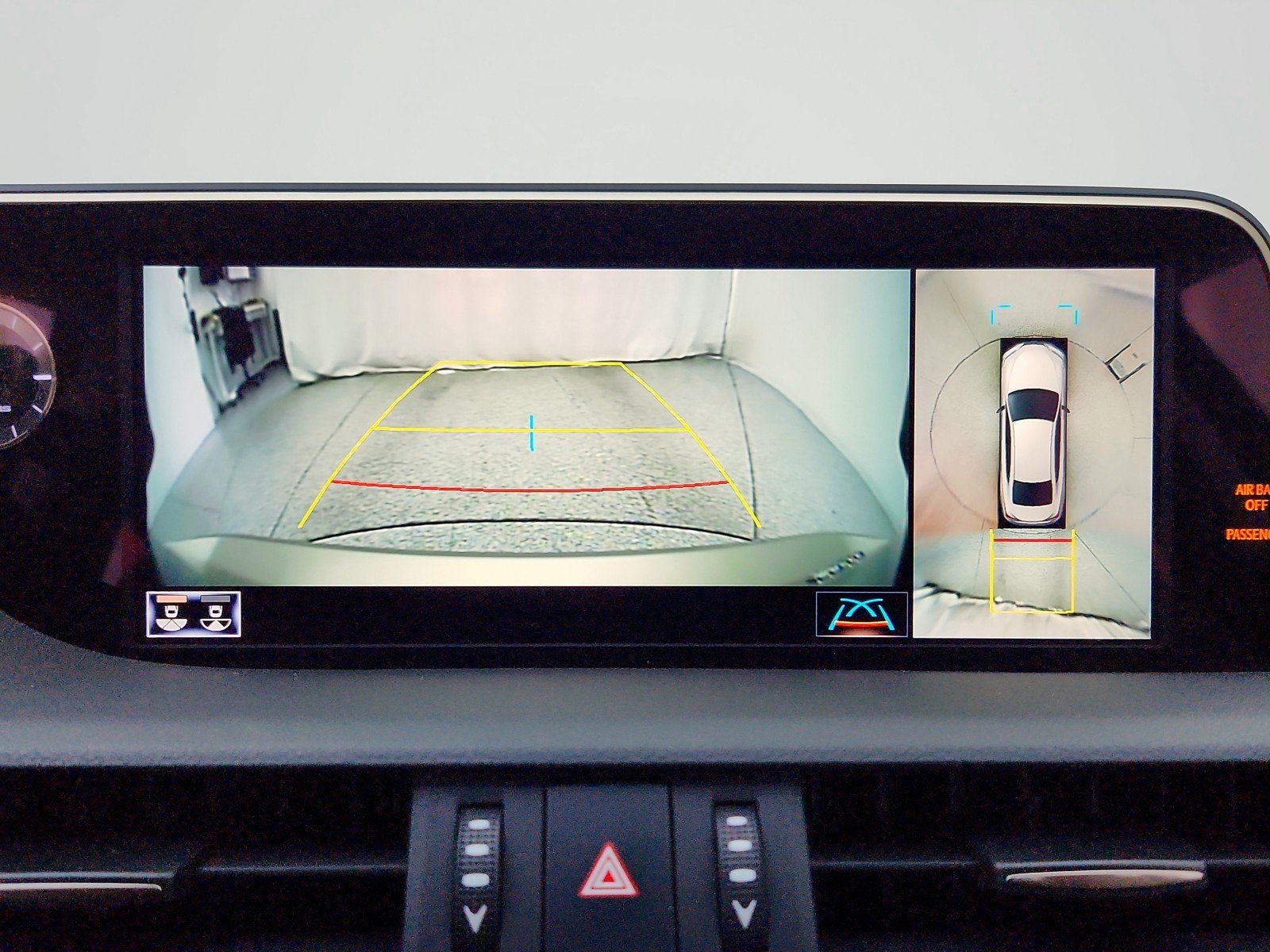Used 2019 MOONBEAM BEIGE Lexus ES 300h Luxury image 21
