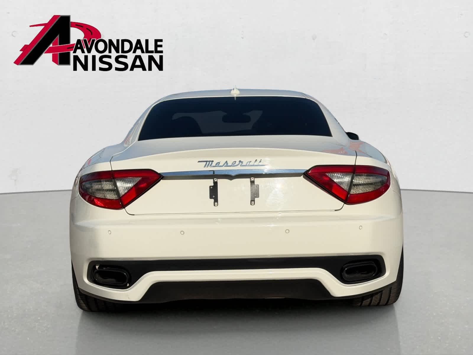 Used 2014 White Maserati Sport image 5