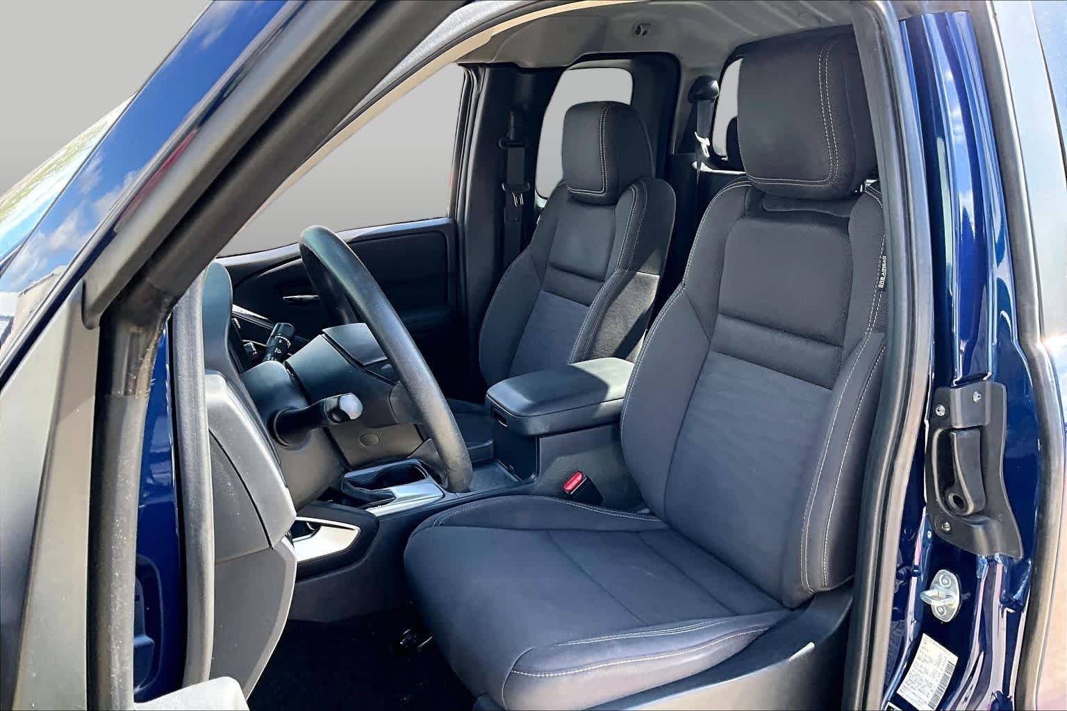 Used 2022 Deep Blue Pearl Nissan SV image 8