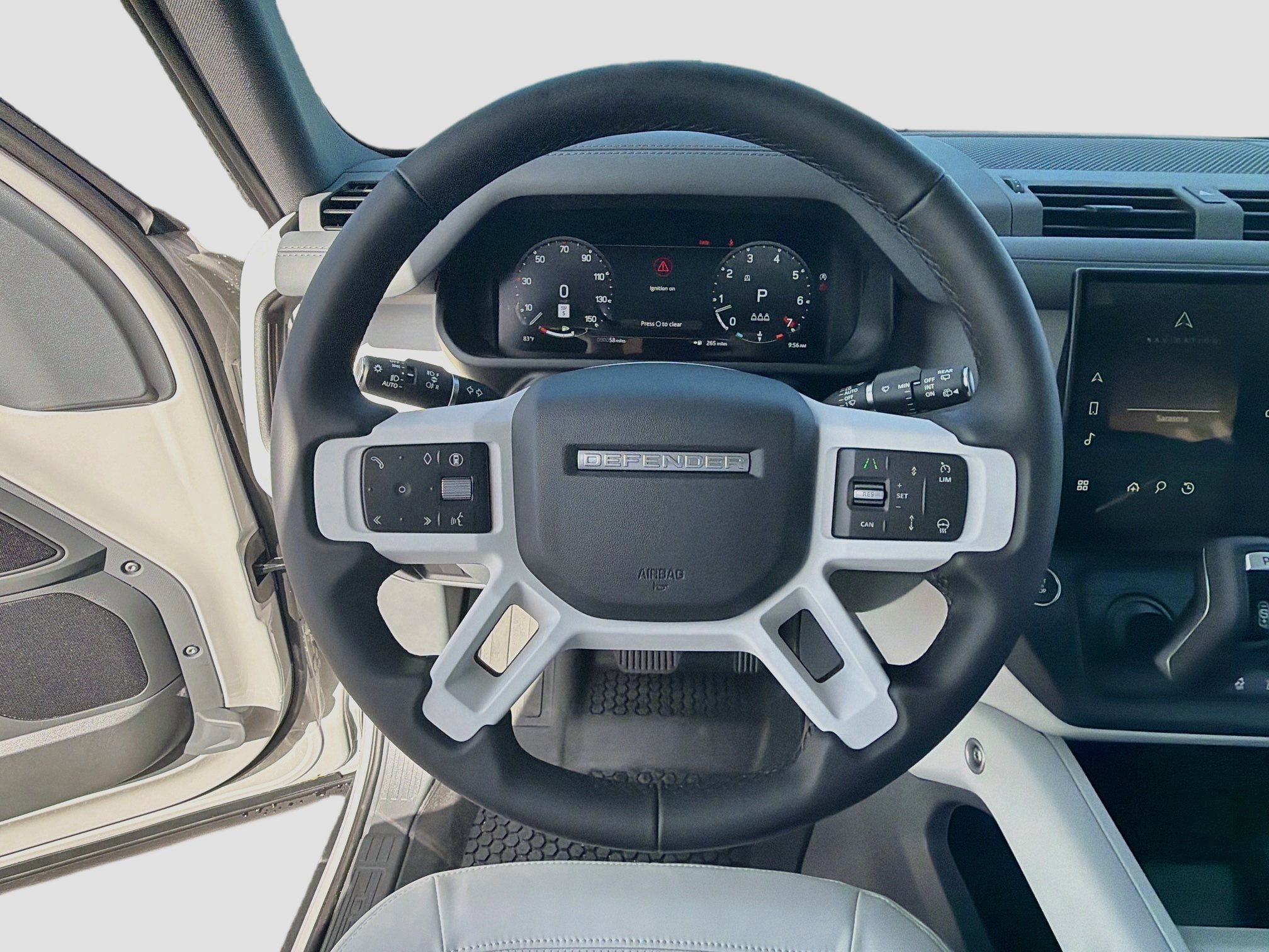 New 2026 Borasco Grey Land Rover X-Dynamic SE image 40