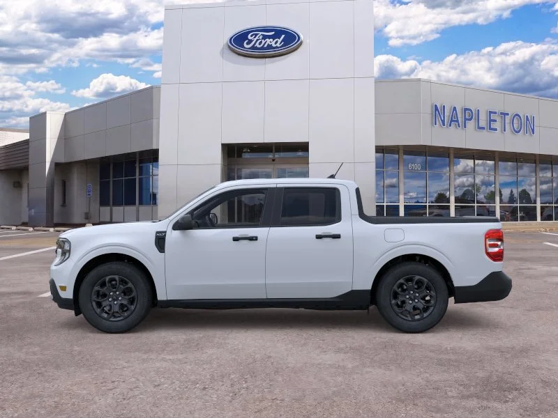 New 2026 Space White Metallic Ford XLT image 16