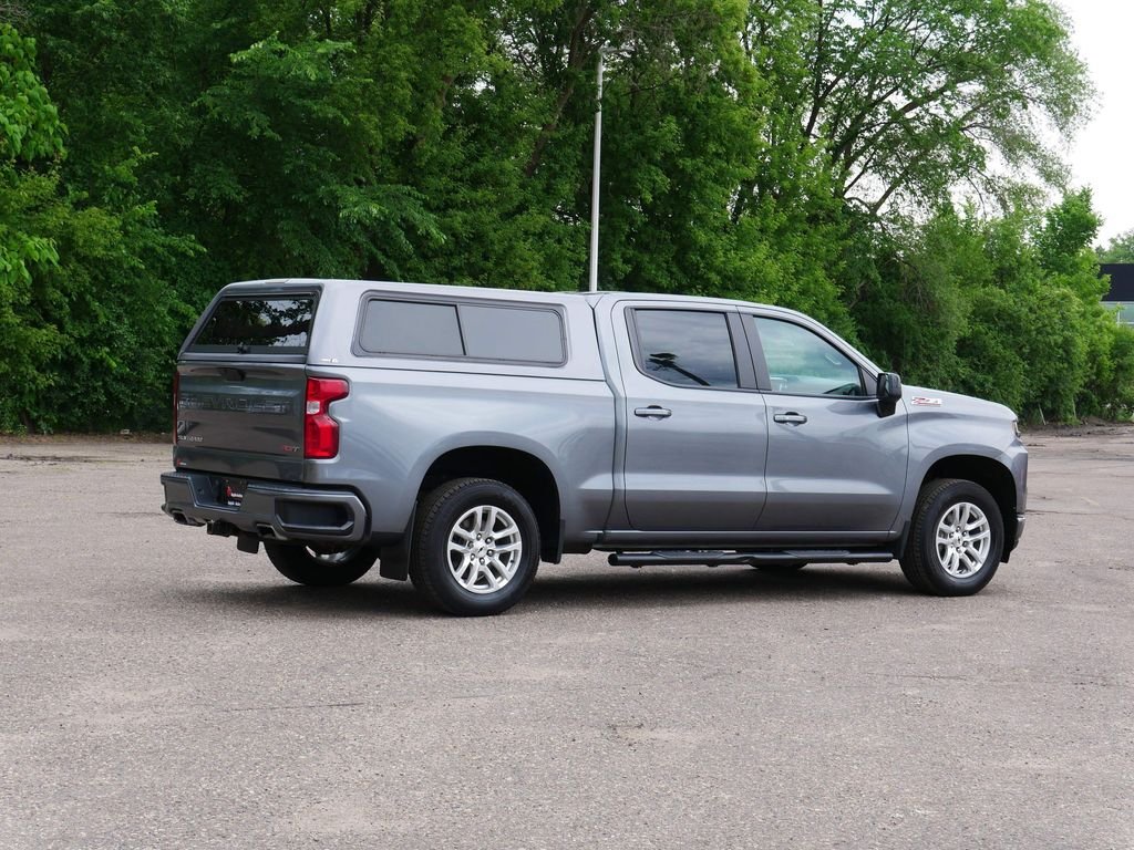 Certified Used 2022 Gray Chevrolet RST image 3
