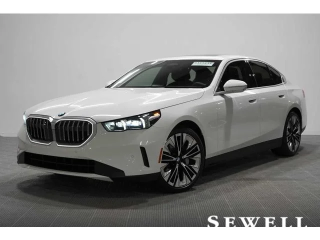 2026 BMW 530i 530i
