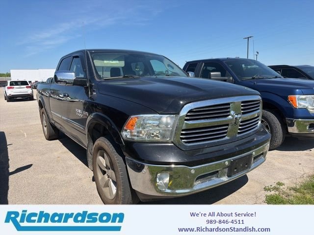 2016 RAM 1500 Big Horn 4x4 Crew Cab 6'4's photo