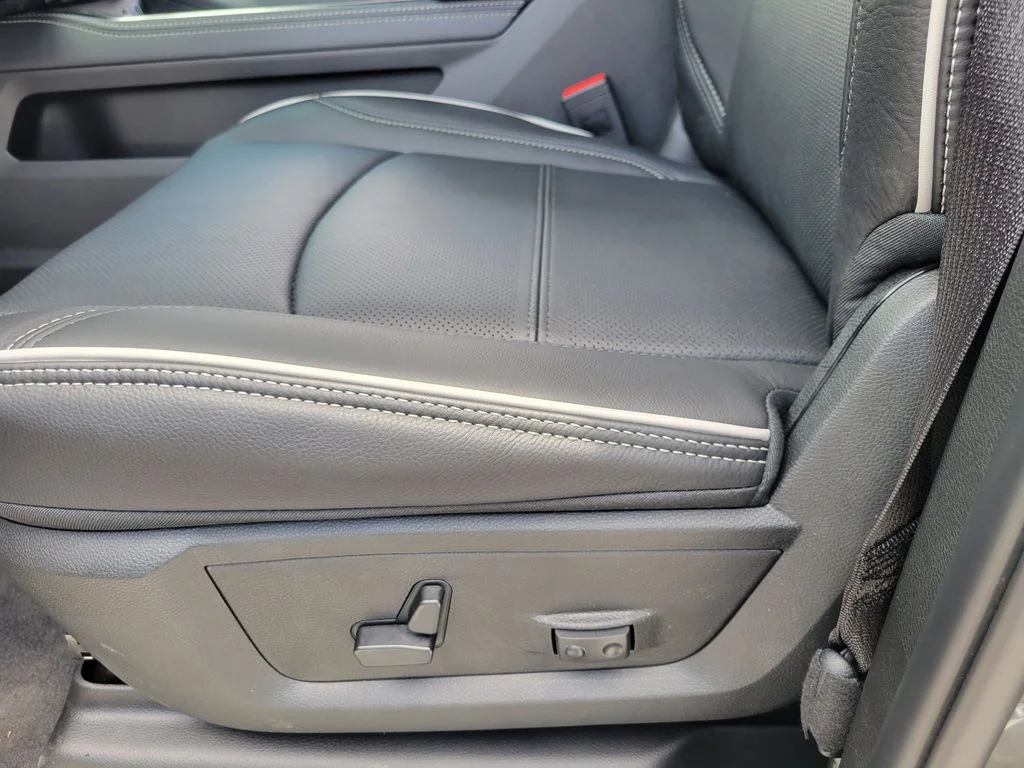 New 2026 Ceramic Gray Clear-Coat Exterior Paint RAM Rebel image 18