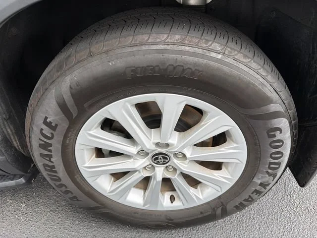 Used 2025 Black Toyota XLE image 20