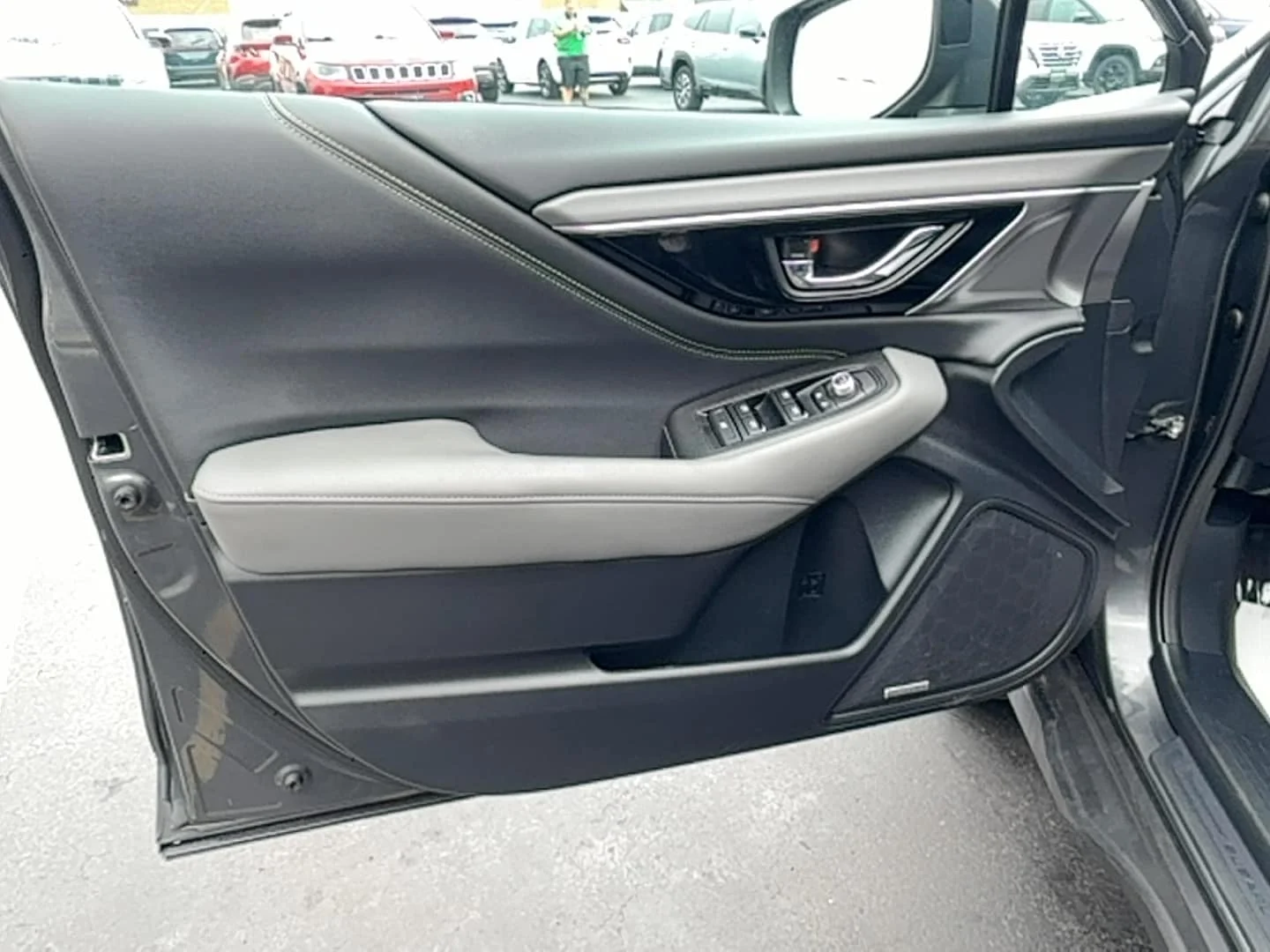 Used 2024 Magnetite Gray Metallic Subaru Onyx Edition image 13