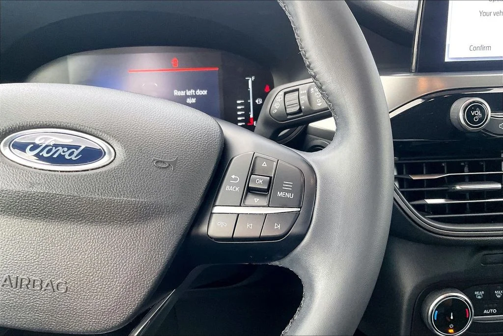 Used 2023 Black Ford Active image 18