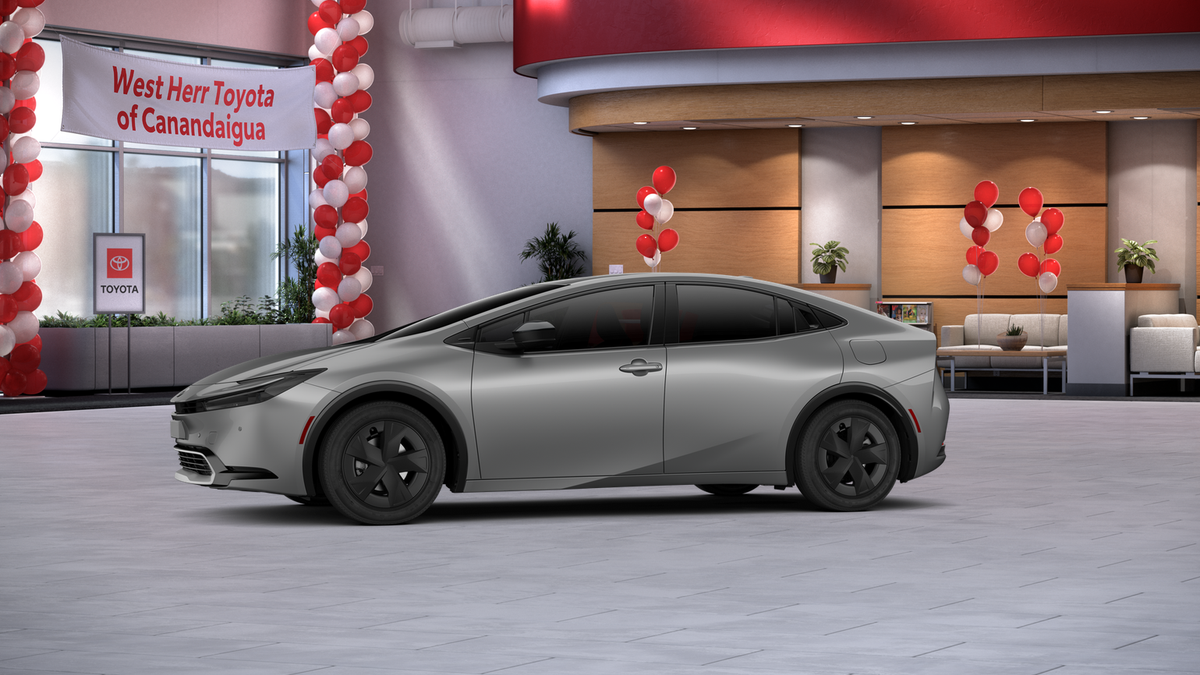 2026 Toyota Prius Plug-in Hybrid SE - Photo 9