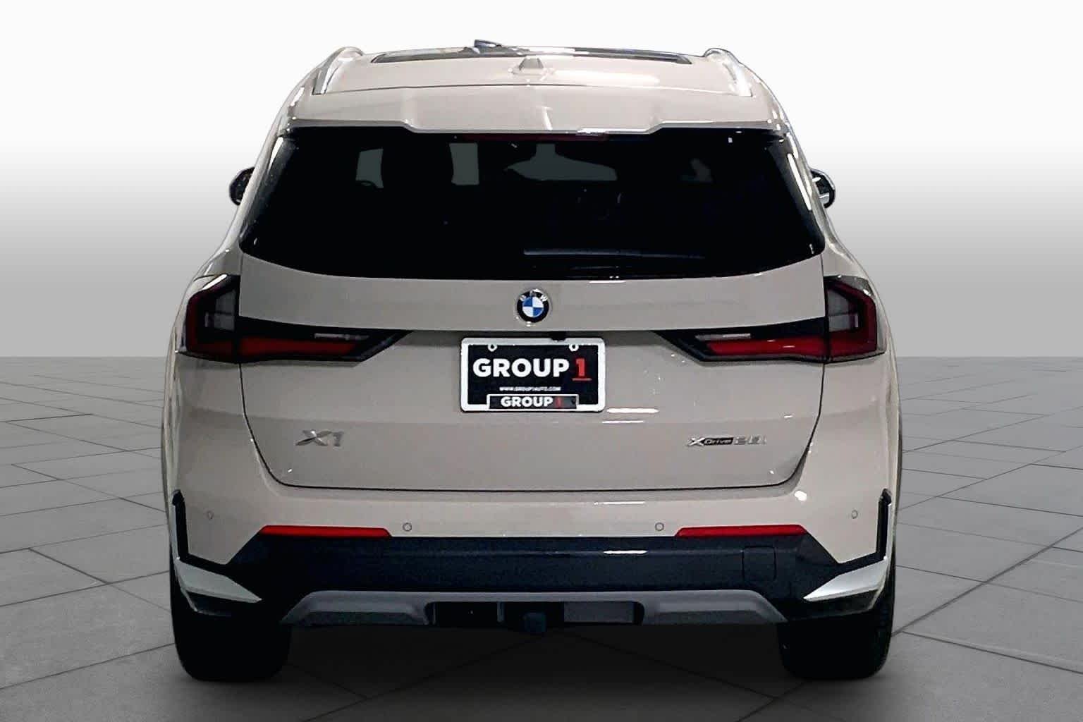 New 2026 Dune Grey Metallic BMW xDrive28i image 4
