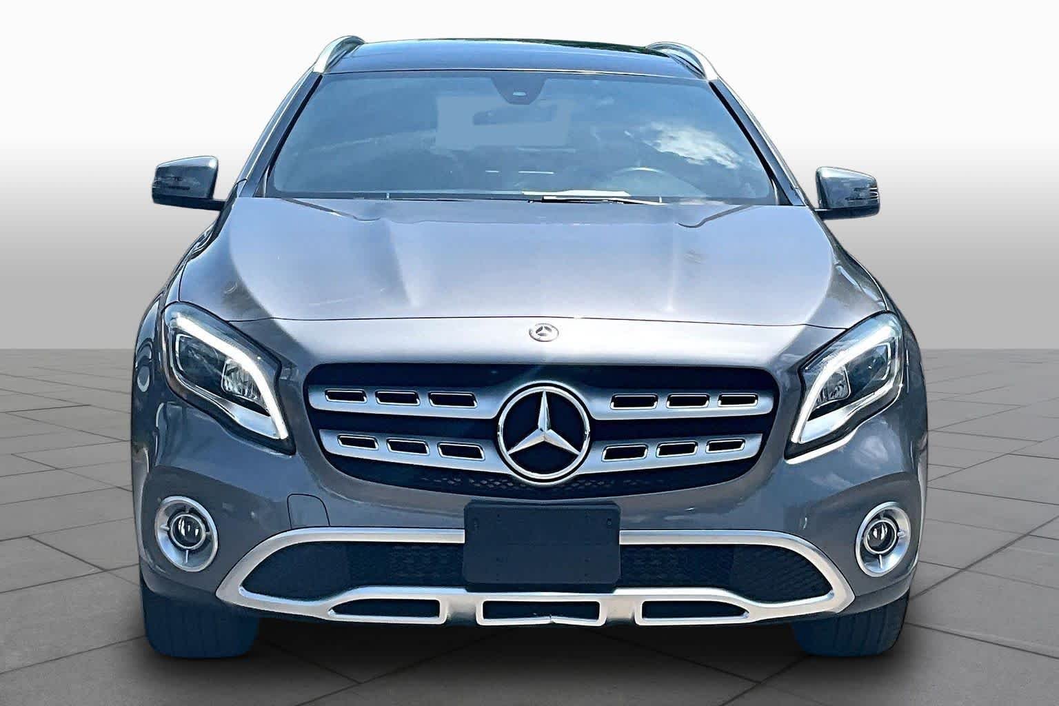 Used 2019 Mountain Grey Metallic Mercedes-Benz GLA 250 image 4