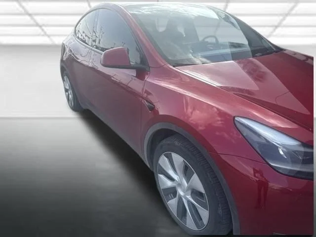 2024 Tesla Model Y Long Range Dual Motor All-Wheel Drive's photo