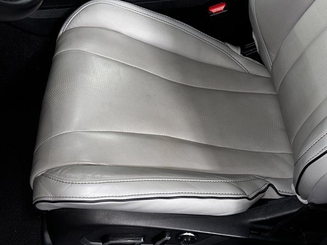 Used 2023 Lunar Silver Metallic Acura SH-AWD ADVANCE image 10