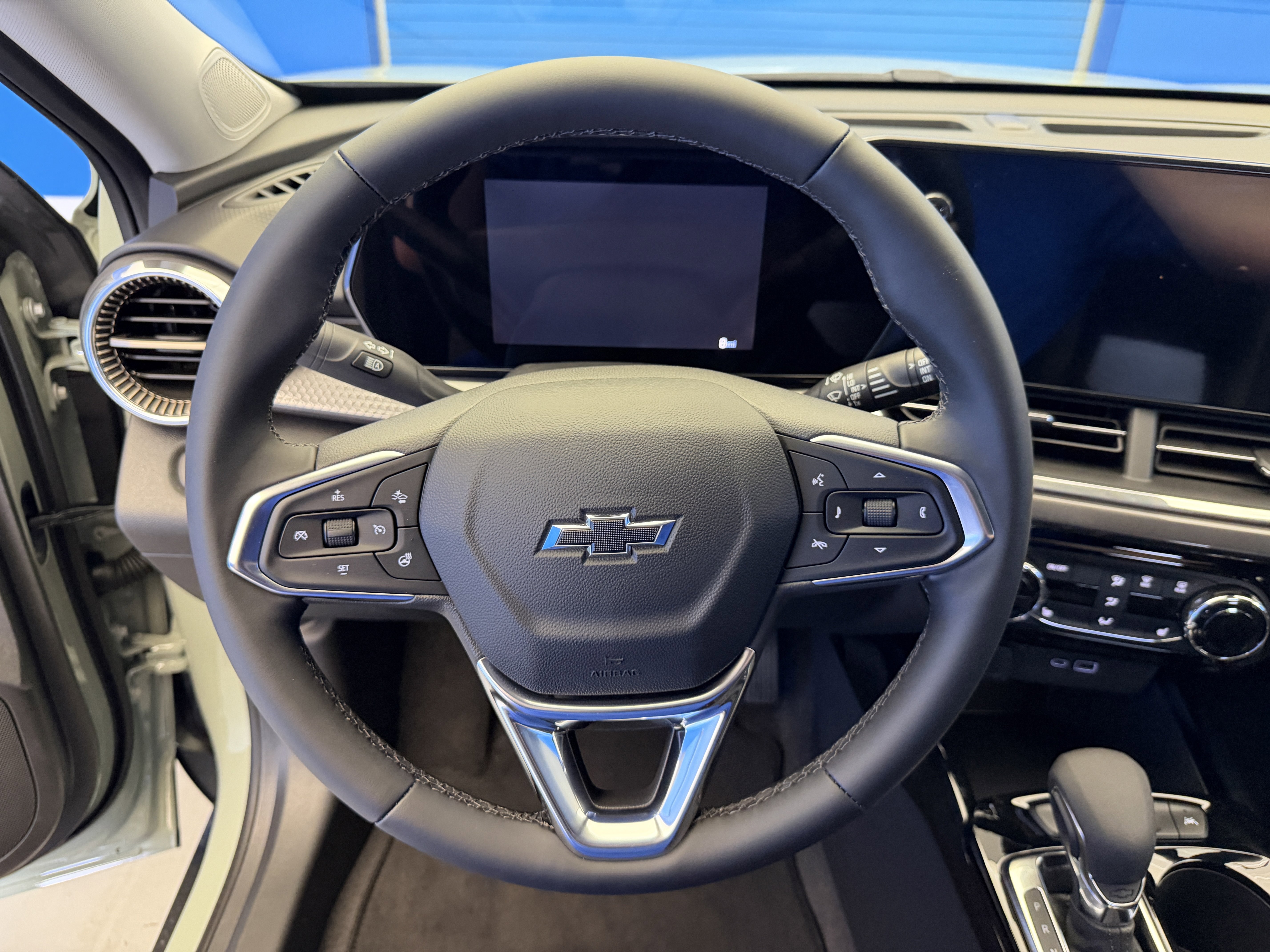 2026 Chevrolet Trax Activ - Photo 14