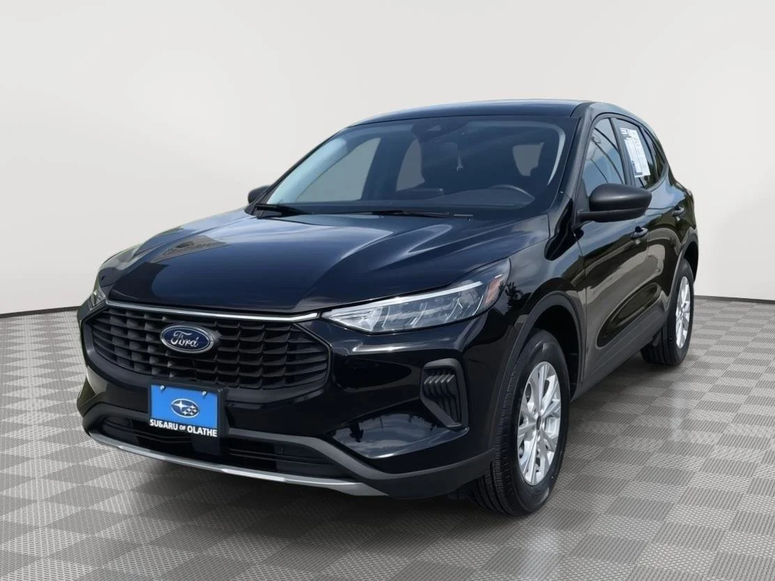 Used 2025 Agate Black Ford Active image 14