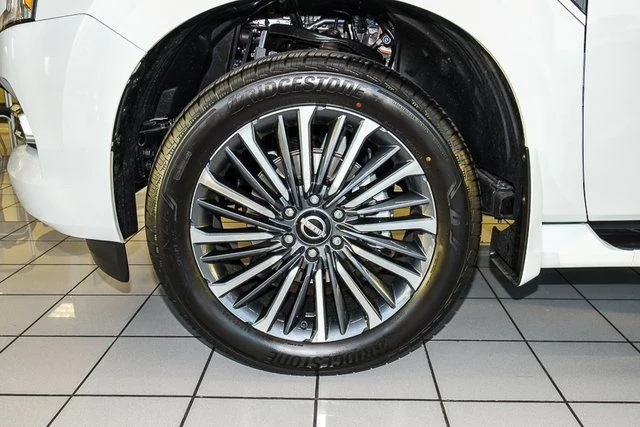 2025 Nissan Armada Platinum Reserve - Photo 13