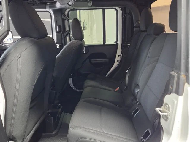 Used 2020 White Jeep Sport image 6