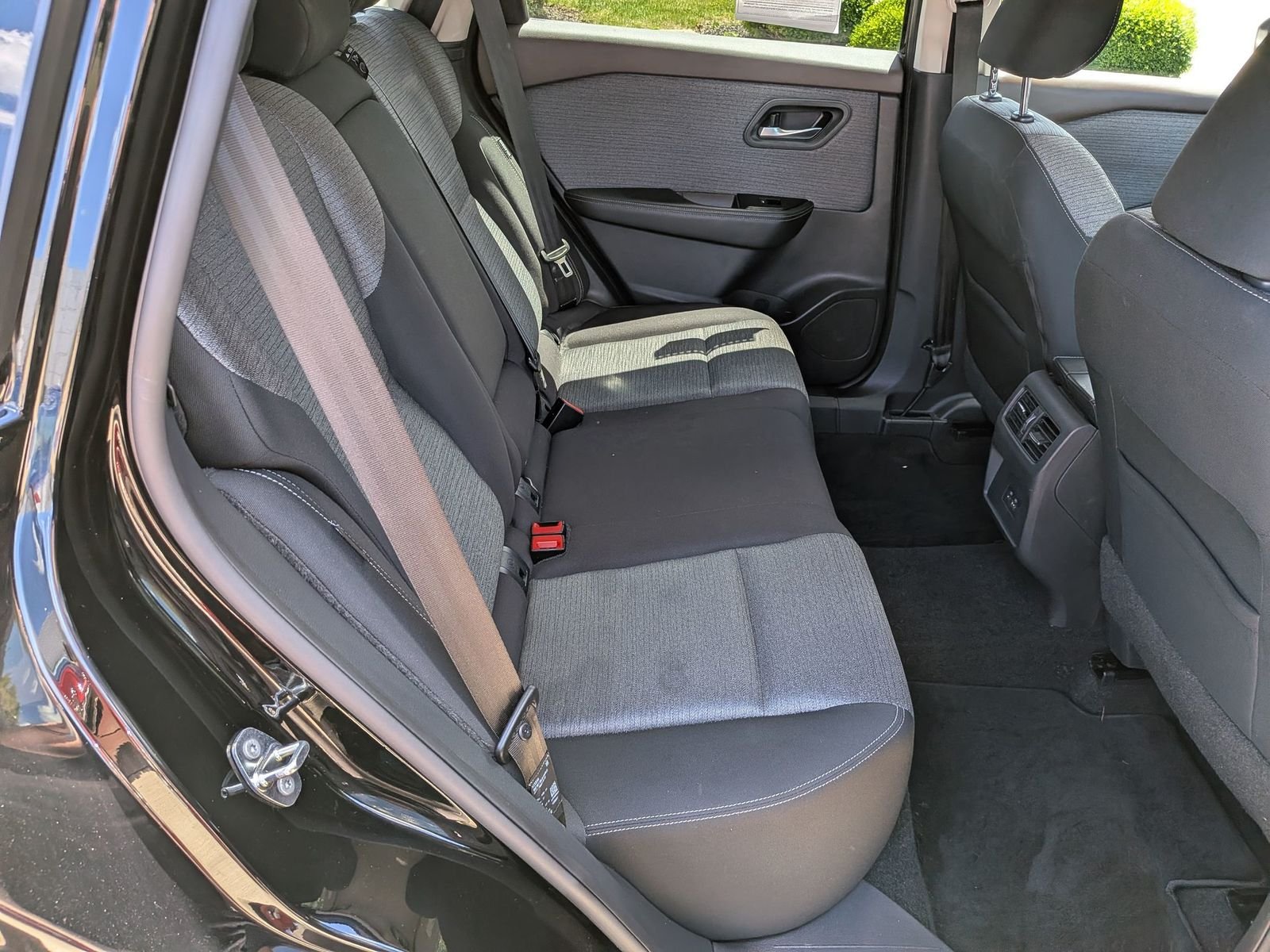 Certified Used 2021 Super Black Nissan SV image 30