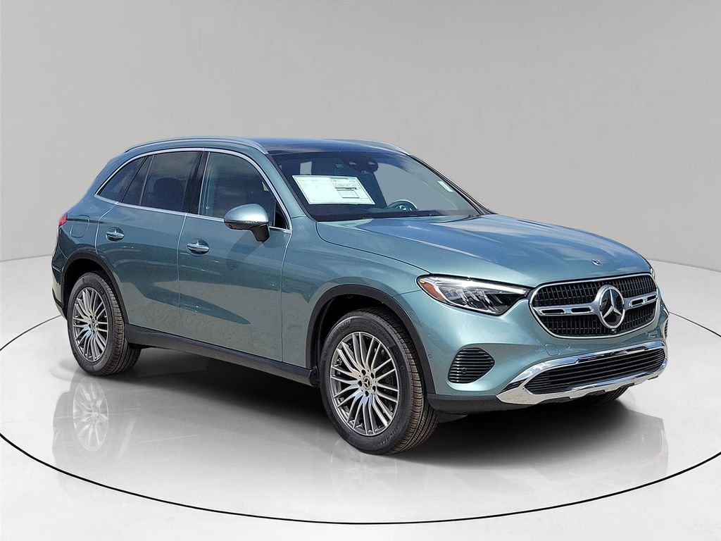 New 2026 Verde Silver Metallic Mercedes-Benz GLC 300 image 1