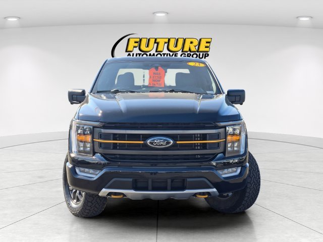 Used 2023  Ford Tremor image 2