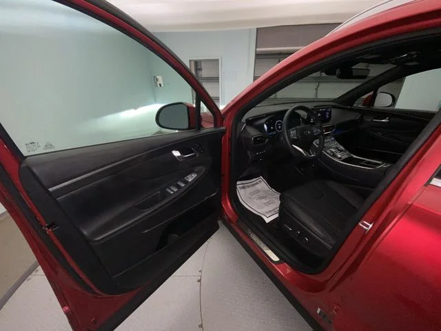 Used 2023 Red Hyundai Calligraphy image 11