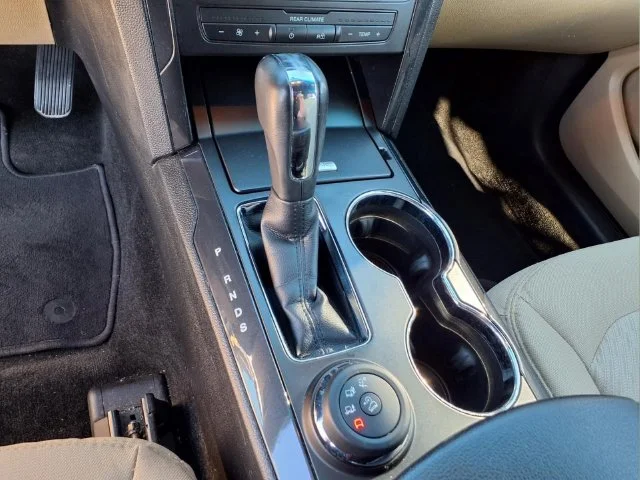 Used 2016 White Ford Base image 23