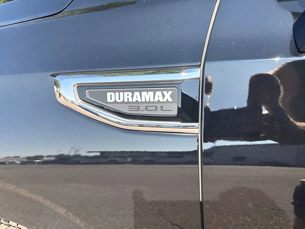 Used 2021 ONYX BLACK GMC SLT image 44