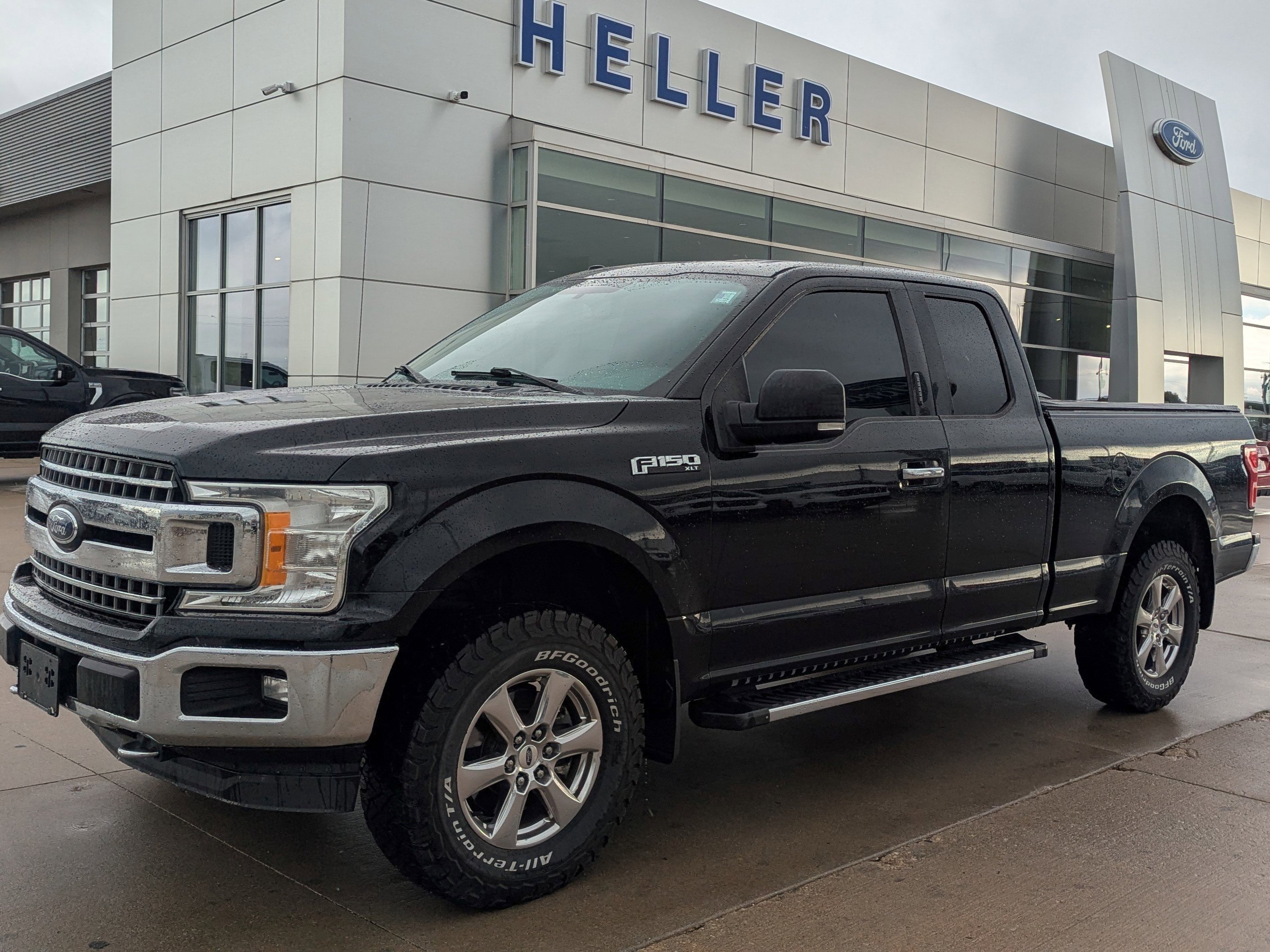 Used 2018 Black Ford  image 3