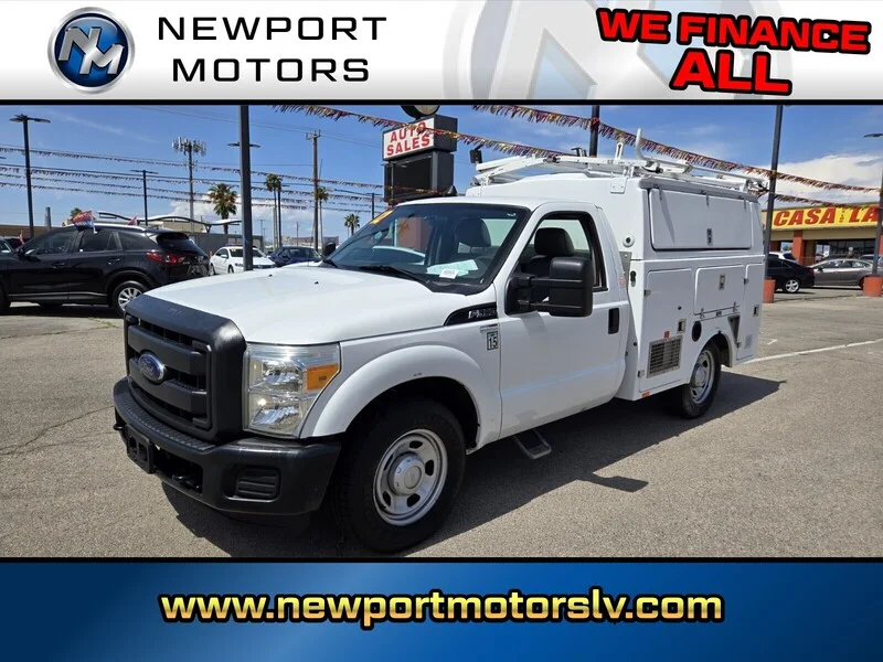 2012 Ford F-350 XL Regular Cab 137-In SRW's photo